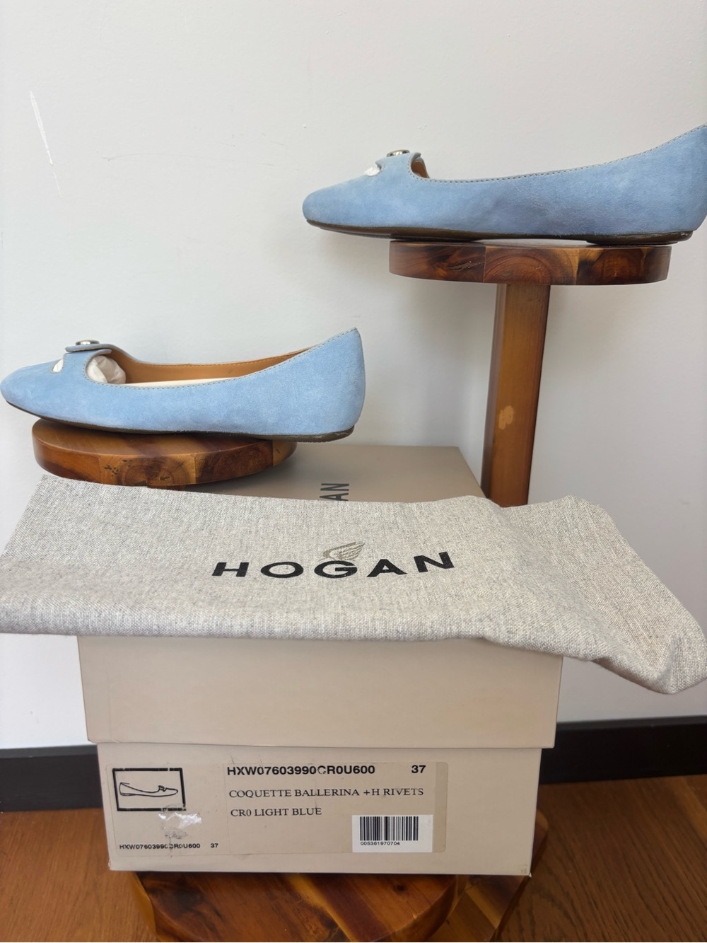 Hogan Coquette Ballerina Light Blue Suede Flats Rivet Detail EU 37 Made Italy